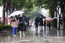 억수같이 쏟아지는 비