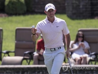 매킬로이 '텃밭' 웰스파고 챔피언십 3번째 우승…PGA 통산 19승