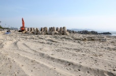 포장마차·게잡이 추억 깃든 포항 송도해수욕장 방파제 철거