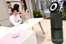 인공지능 센서 연결되는 LG 퓨리케어 360° 알파