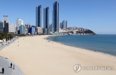 도로 공사 중 전선 건드려…해운대해수욕장 일대 40분간 정전(종합)