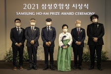 삼성호암상 시상식…예술상 봉준호 창작 불꽃 꺼지지 않길