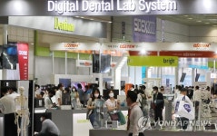 치과 장비가 한곳에