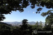 쾌청한 서울 하늘…선명하게 보이는 관악산과 청계산