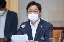 발언하는 민주당 강병원 최고위원