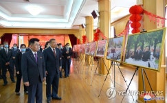 주북 중국대사관, 시진핑 방북 2주년 사진전시회