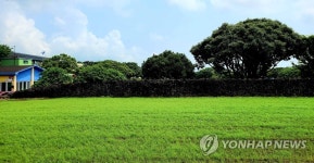 수산초등학교를 둘러싼 수산진성