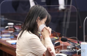 국무회의 참석한 김외숙 인사수석