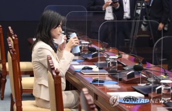 국무회의 참석한 김외숙 인사수석