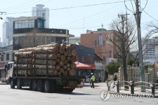 초등생 사망 인천 스쿨존서 또 화물차 사고…60대 숨져