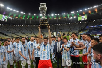 아르헨, 브라질 꺾고 28년만에 코파 정상…MVP 메시 우승 한풀이(종합)