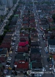 수도권 거리두기 4단계 시행 첫날, 한산한 백석역 먹자골목