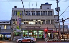 반백살 먹은 전주 시외버스터미널…초라한 관문 방치 안 돼