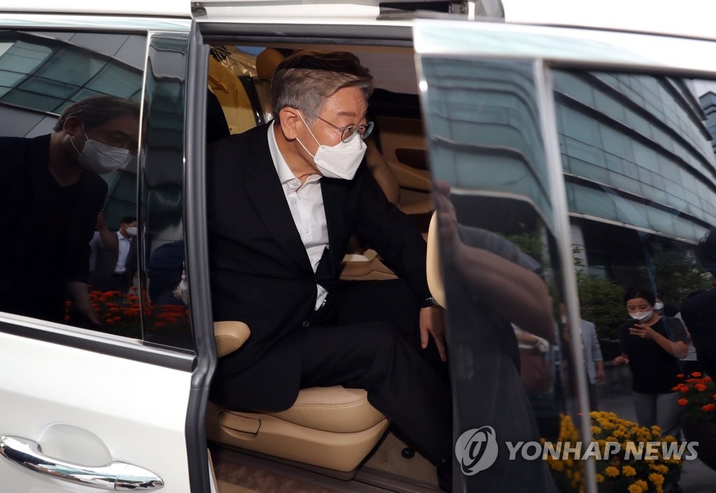 이재명 대통령, 광주 방문으로 지역민과 의견 수렴 강조