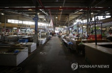 점심시간 한산한 인왕시장