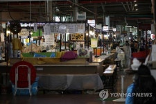 점심시간 한산한 인왕시장