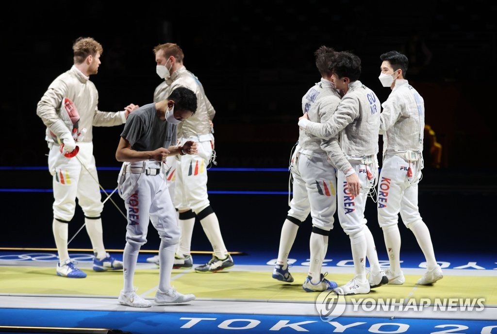 한국 펜싱 대표팀, 2025 아시아펜싱선수권대회에서 은메달과 동메달 획득