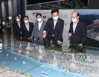 부산항만공사 신항 사업소 방문한 송영길 대표