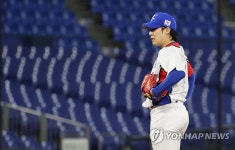 [올림픽] 투런 홈런 허용한 원태인
