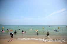물놀이 즐기는 휴일