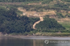 적막한 북측 초소