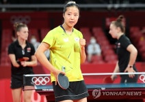 [패럴림픽] 올림픽서 신유빈과 겨뤘던 한팔 탁구선수 파르티카 5연패 도전