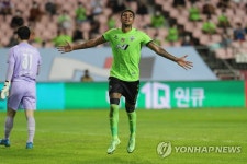 구스타보 두번째 골