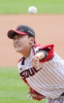 역투하는 LG 선발 김윤식