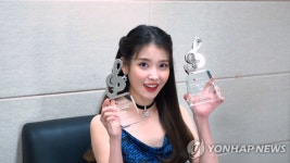 中웨이보, BTS·아이유 등 韓연예인 팬클럽 계정 대거 정지(종합)