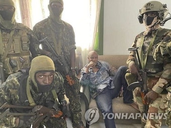 아프리카 기니서 쿠데타 시도…대통령 억류된듯(종합)