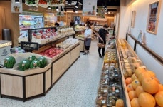 [통통 지역경제] 전통시장의 새로운 시도…도매시장에 연 소매점 효과