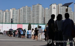 서울 719명 신규 확진…역대 2위 기록