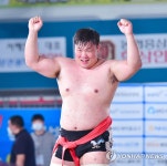 김진, 추석씨름대회 백두장사 등극