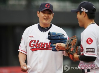 롯데 투수 나균안, 관리 차원서 시즌 아웃…내년 준비한다