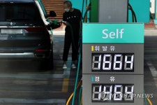 국제유가 상승에 전국 휘발유 가격 오름세