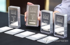 금리 인상·제조업 둔화, 내려가는 국제 은 가격