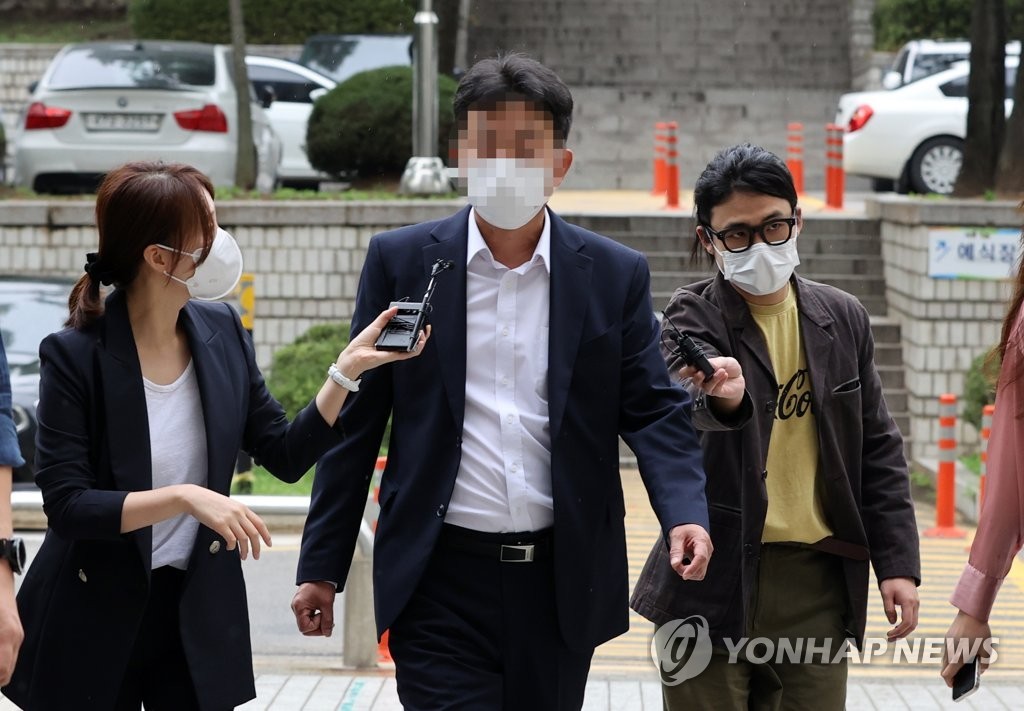 김건희 여사, 서울남부구치소로 이동…구속 결과는 밤에 발표 예상
