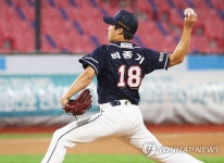 사흘 연속 대체 선발…9·10월 강자 두산이 맞은 위기