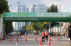 차량 충돌 광주 수창육교, 2차 붕괴위험…긴급 철거(종합)