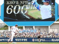 이승엽 최정, 400홈런 축하…KBO 500홈런 시대 열어주길