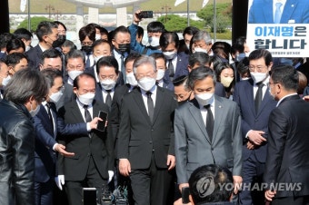 광주 방문한 이재명