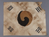 '데니·김구 서명문·진관사' 태극기 3점 보물 됐다