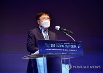 축사하는 권석민 과학기술일자리혁신관