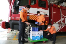 부족할까봐 두고 갑니다 충남소방에도 요소수 기부 발길