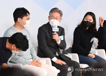 이재명, 스타트업 정책간담회…청년·미래 행보 지속