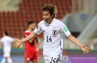 일본, 오만에 힘겹게 설욕…호주 제치고 월드컵 최종예선 조2위