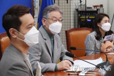 울먹인 이재명, 연일 반성문 쓰며 개편 착수…인적 변화 주목