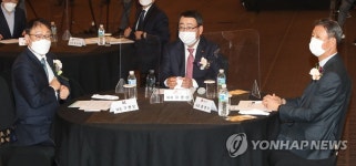 간담회 참석한 통신 3사 대표