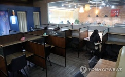 스터디카페ㆍ독서실까지 확대되는 방역패스