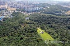 문화재청, 장릉 앞 아파트 공사 재개에 재항고…중단하라(종합)